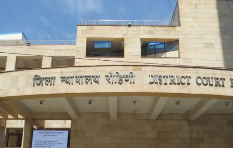 Supreme Court directs exclusive women's bar rooms with washrooms in district courts